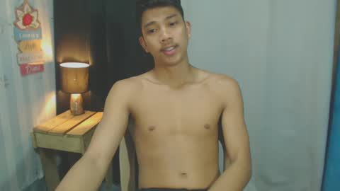 Snapshot of sweet_guyxx chatting on 30, 1, 2025 sweet_guyxx online show from 30, 1, 2025