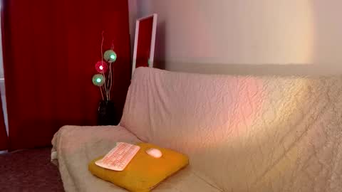 Molly online show from 22, 12, 2025