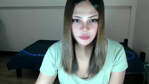 sophia daisy  online show from 10, 2, 2025