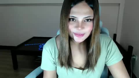 sophia daisy  online show from 17, 2, 2025