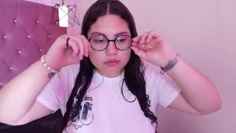 Camila online show from 20, 9, 2025