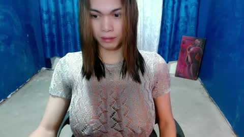 Snapshot of sweet_like_angel143 chatting on 5, 7, 2026 angie online show from 5, 7, 2026
