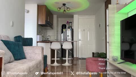 Snapshot of sweet_littleee chatting on 4, 2, 2026 free private online show from 4, 2, 2026