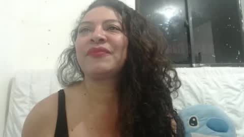 Snapshot of sweet_milf6969 chatting on 12, 11, 2025 sweet milf online show from 12, 11, 2025