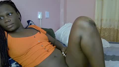 Lisa online show from 5, 10, 2025