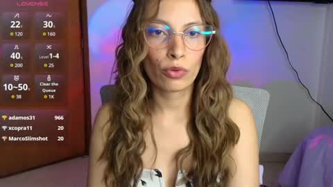 sweet_moon_v_ online show from 14, 6, 2026