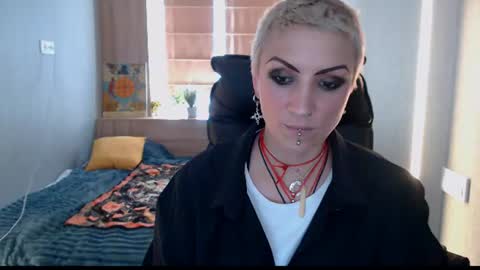 Snapshot of sweet_n_strong chatting on 8, 6, 2026 sweet_n_strong online show from 8, 6, 2026