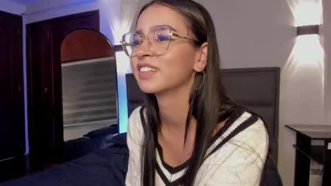 Snapshot of sweet_obsession__ chatting on 3, 3, 2025 Sweet Obsession online show from 3, 3, 2025