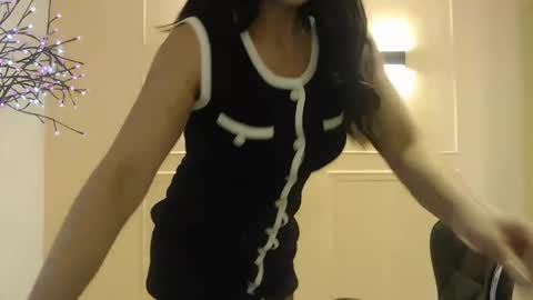 Snapshot of sweet_of_venus chatting on 3, 2, 2025 My name is Catalina. Please say hello I like to chat with you. If you have requests please use tip online show from 3, 2, 2025