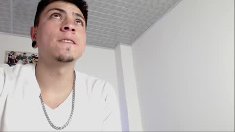 sweet_paradisex5 online show from 26, 9, 2025