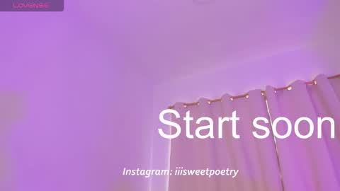 Snapshot of sweet_poetry chatting on 28, 9, 2025 Ev online show from 28, 9, 2025