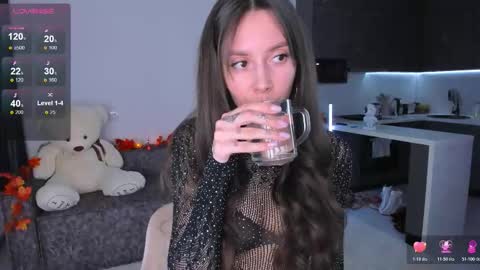 Ashley online show from 29, 10, 2025