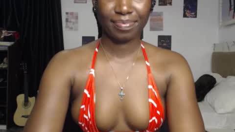 Snapshot of sweet_puna chatting on 12, 11, 2025 Nancy online show from 12, 11, 2025