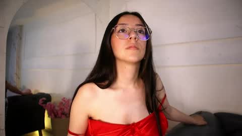 Snapshot of sweet_sammy_7 chatting on 4, 6, 2026 Sammy Lauren online show from 4, 6, 2026