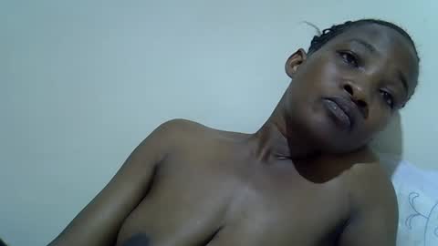 Snapshot of sweet_shari chatting on 7, 10, 2025 Princess shari online show from 7, 10, 2025