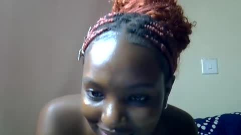 sweet_strawberina online show from 31, 3, 2026