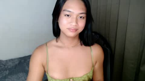 Snapshot of sweet_tenshi chatting on 9, 7, 2026 tenshi online show from 9, 7, 2026