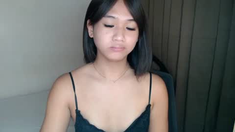Snapshot of sweet_tenshi chatting on 17, 7, 2026 tenshi online show from 17, 7, 2026