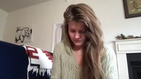 Snapshot of sweet_truffle chatting on 25, 7, 2026 Heidi Brenner - Please check bio for schedule FAQ online show from 25, 7, 2026