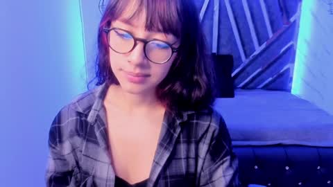 sweet_venus4 online show from 24, 1, 2025