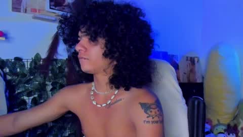 Snapshot of sweet_vond chatting on 20, 1, 2025 Steven independent model online show from 20, 1, 2025