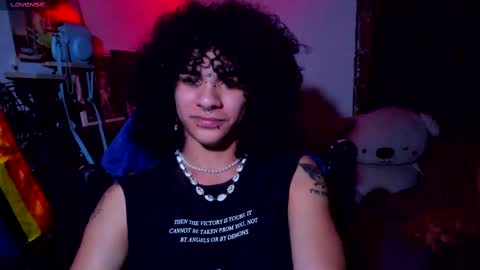 Snapshot of sweet_vond chatting on 11, 2, 2025 Steven independent model online show from 11, 2, 2025