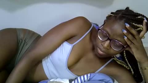 sweet_zarah online show from 15, 2, 2026