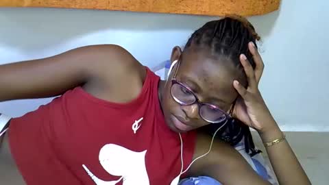 sweet_zarah online show from 18, 3, 2026