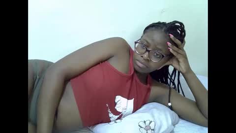 sweet_zarah online show from 11, 6, 2026