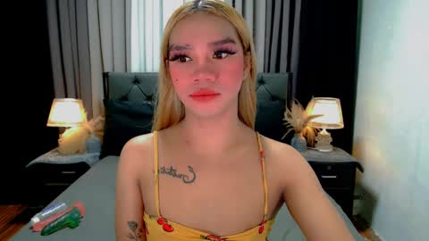 Snapshot of sweet_zoey12 chatting on 3, 5, 2026 bea takashi online show from 3, 5, 2026