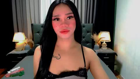Snapshot of sweet_zoey12 chatting on 24, 5, 2026 bea takashi online show from 24, 5, 2026
