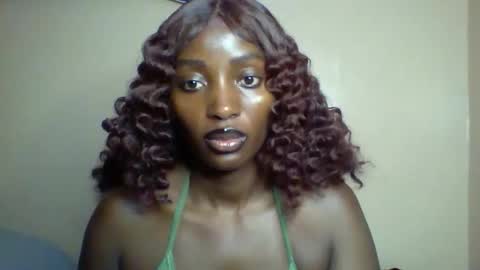 Snapshot of sweet_zuri3 chatting on 19, 5, 2026 zuri online show from 19, 5, 2026
