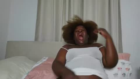 Snapshot of sweetafricangal chatting on 24, 7, 2026 NASHA online show from 24, 7, 2026