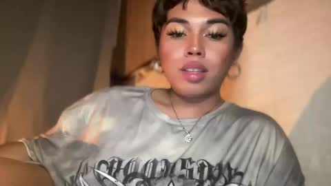 Snapshot of sweetalexa19 chatting on 2, 1, 2025 alexa your one and only queen online show from 2, 1, 2025