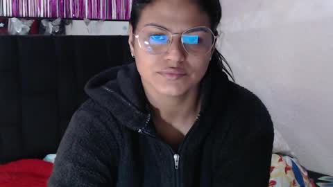 Snapshot of sweetalmaa chatting on 17, 4, 2026 Alma online show from 17, 4, 2026