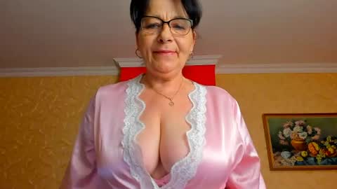 Snapshot of sweetangell69_ chatting on 15, 6, 2026 Viorica online show from 15, 6, 2026
