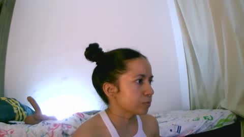 sweetapril_1991 online show from 23, 10, 2025