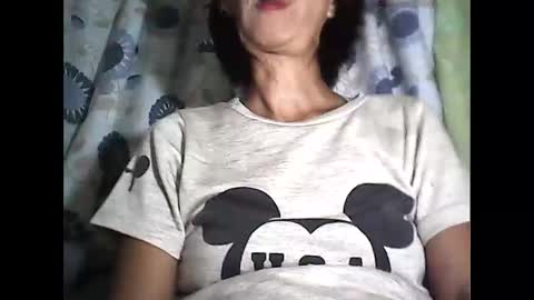 Snapshot of sweetbella24 chatting on 14, 11, 2025 im anne online show from 14, 11, 2025