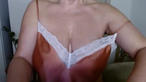 Diana online show from 12, 2, 2025