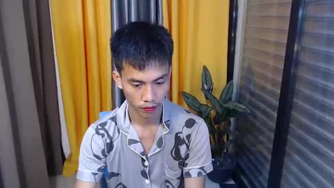 Snapshot of sweetbigcockz chatting on 12, 2, 2025 sweetbigcockz online show from 12, 2, 2025