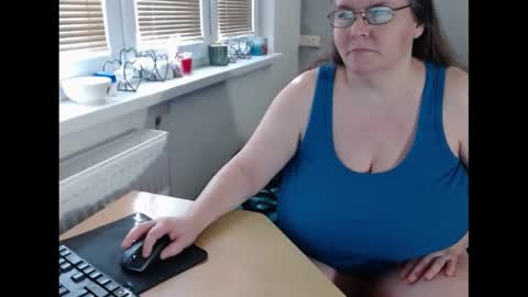 Sweetboobs85h online show from 12, 3, 2025
