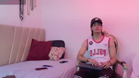 sweetbutspicy online show from 6, 6, 2026