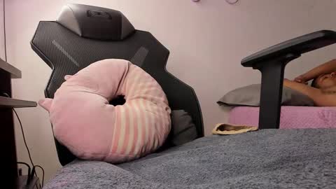 sweetcharm__ online show from 2, 10, 2025