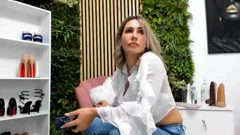 Cherry online show from 17, 9, 2025