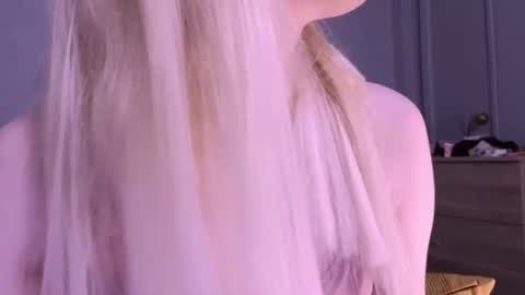 Snapshot of sweetcrystalll chatting on 17, 7, 2026 sweetcrystalll online show from 17, 7, 2026
