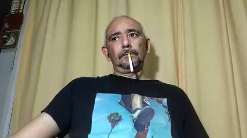 sweetcuervo independent model online show from 20, 4, 2026