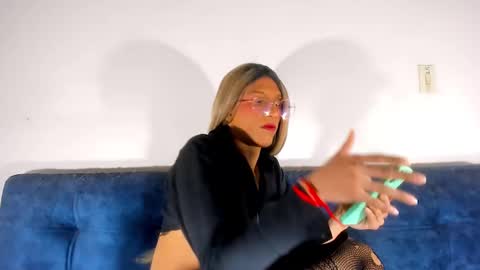 Snapshot of sweetdesaire chatting on 17, 2, 2025 Amelia online show from 17, 2, 2025