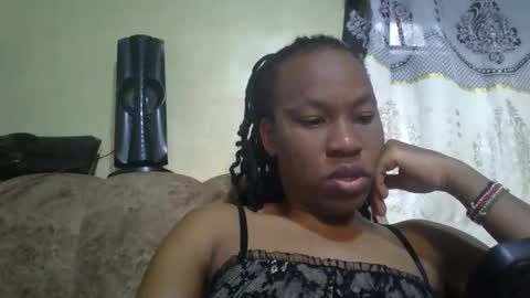 sweetdiva2012 online show from 15, 12, 2025