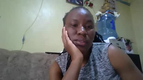 sweetdiva2012 online show from 23, 4, 2026