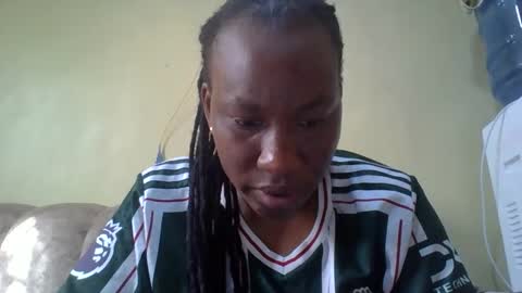 sweetdiva2012 online show from 27, 4, 2026